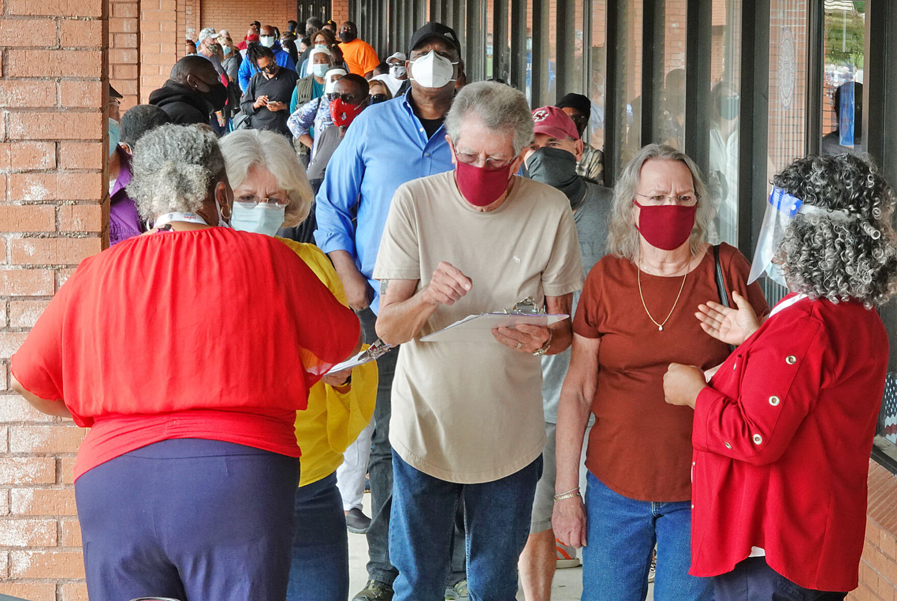 Huge turnout, long lines in Georgia on first day of early voting for Nov. 3 election